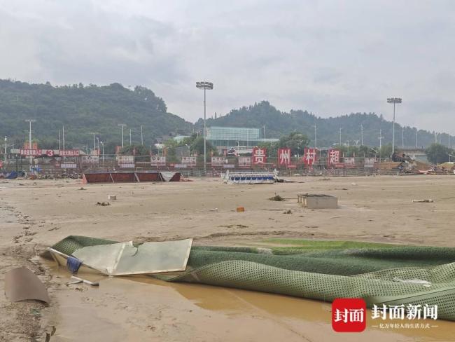 貴州榕江爭分奪秒清淤重建家園 全城合力恢復(fù)生機(jī)