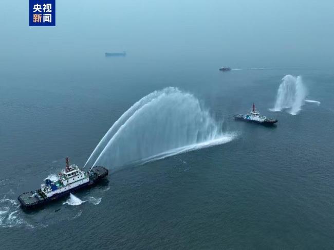 全国首艘氢电拖轮在青岛港入列 填补多项国内空白