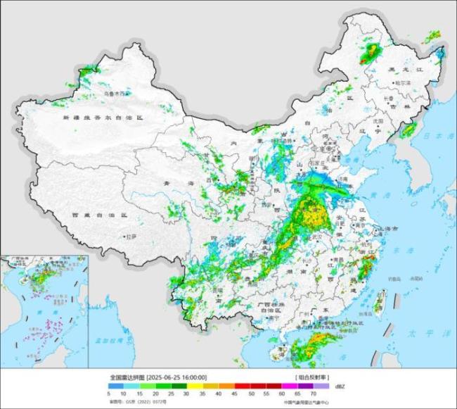 南方新一輪強(qiáng)降雨過(guò)程鼎盛時(shí)段到來(lái) 雨帶綿延上千公里