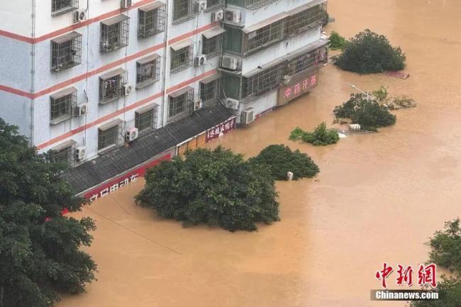 貴州遭超30年一遇洪水襲擊 多地啟動(dòng)應(yīng)急響應(yīng)