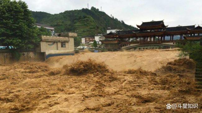貴州榕江超30年一遇洪災(zāi)是怎樣形成的 極端降雨引發(fā)災(zāi)害