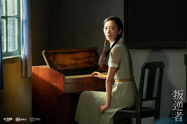 好友蔣欣入圍白玉蘭,，評(píng)委童瑤：沒(méi)有聯(lián)絡(luò)過(guò)，作為評(píng)委需要避嫌 評(píng)選標(biāo)準(zhǔn)嚴(yán)格公正