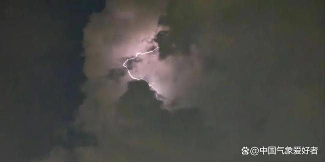 华东或提前出梅迎来盛夏 酷热天气将至