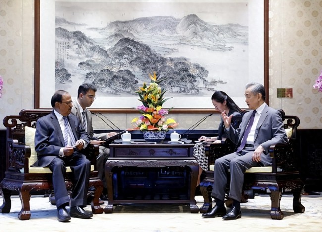 印度為何派人一波接一波訪華：莫迪可算想通了,，跟中國作對絕無好下場
