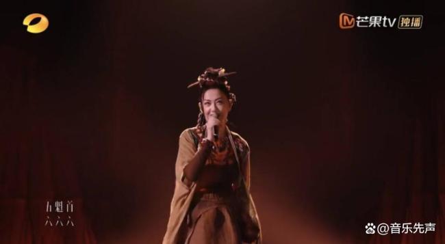 从那艺娜到单依纯 乐坛彻底“癫”了 年轻人的狂欢密码