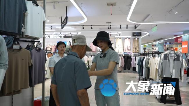 河南27岁“卖菜西施”吸粉超600万 乡音响彻太行山下