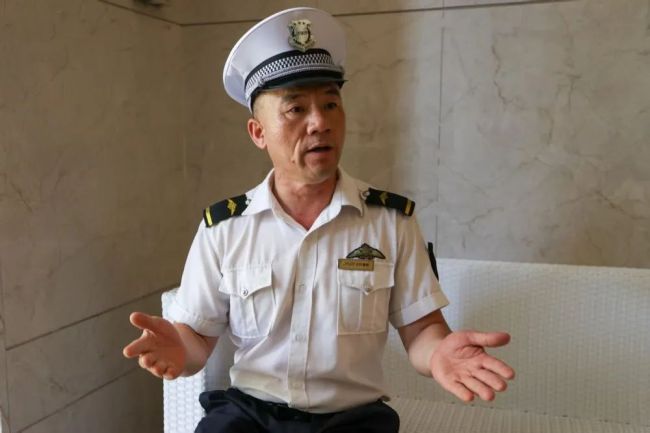 2岁幼童20楼坠落奇迹生还