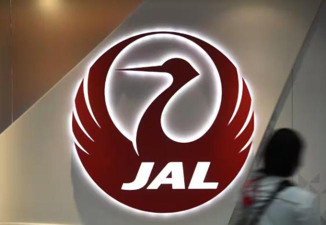 上海飞东京波音客机发生故障 速降7千米