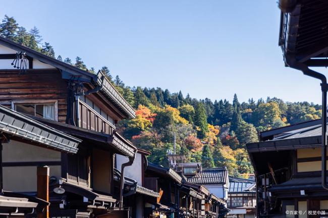日本刚拒绝参加北约峰会，特朗普就对日强硬表态！日本要反水吗？