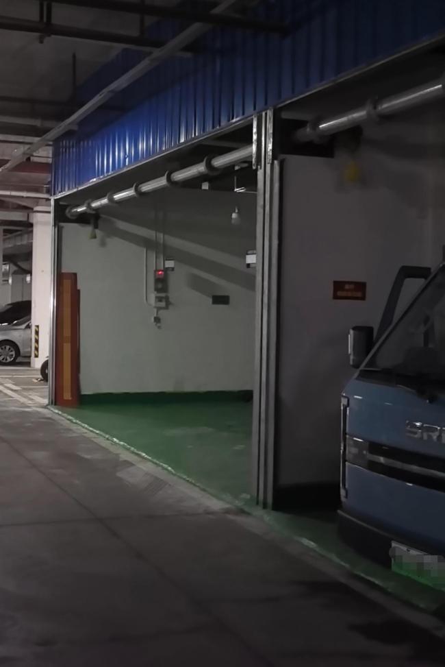 開發(fā)商將車位改倉庫賣給業(yè)主被拆除 業(yè)主百萬投資打水漂