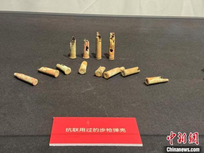 《东北抗战历史贡献主题展》开幕 铭记历史缅怀先烈