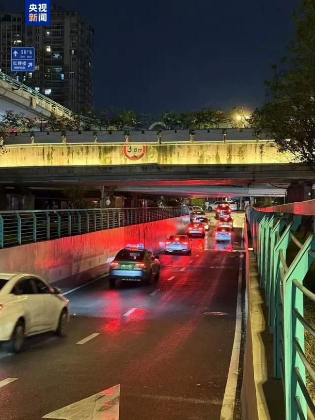成都城区7个积水隧道全部抢通 受影响路段恢复畅通