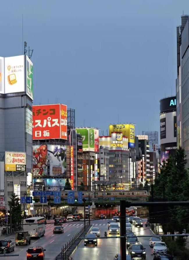 日本末世预言剩1天有人撤离 社会连锁反应显现