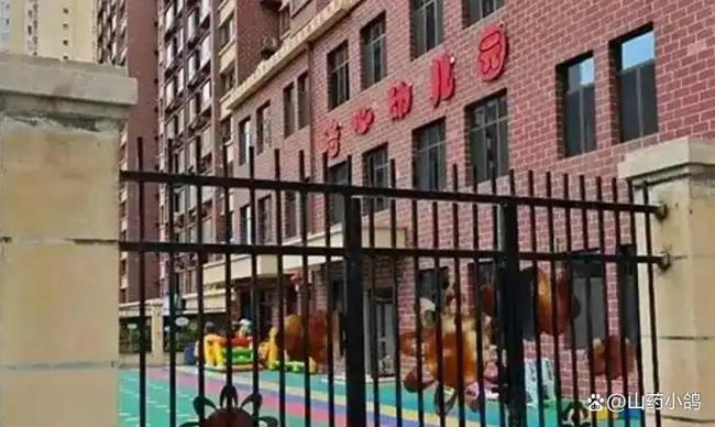 家长称血铅超标孩子吃的是彩色食品 毒食流水线曝光