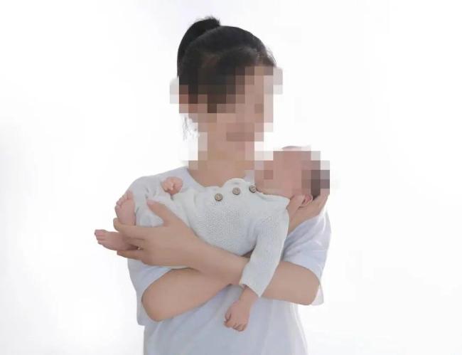 嬰兒窒息死亡檢察院起訴生父 過(guò)失致死案引發(fā)關(guān)注