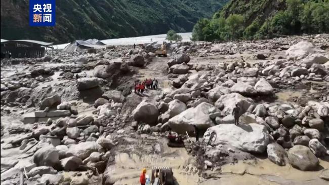 四川丹巴發(fā)生山洪泥石流致4人失聯(lián) 持續(xù)強(qiáng)降雨引發(fā)災(zāi)害