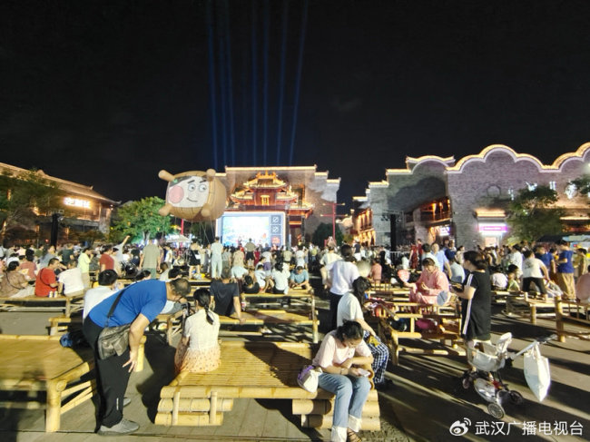 武漢竹床文化節(jié)搬來200張竹床