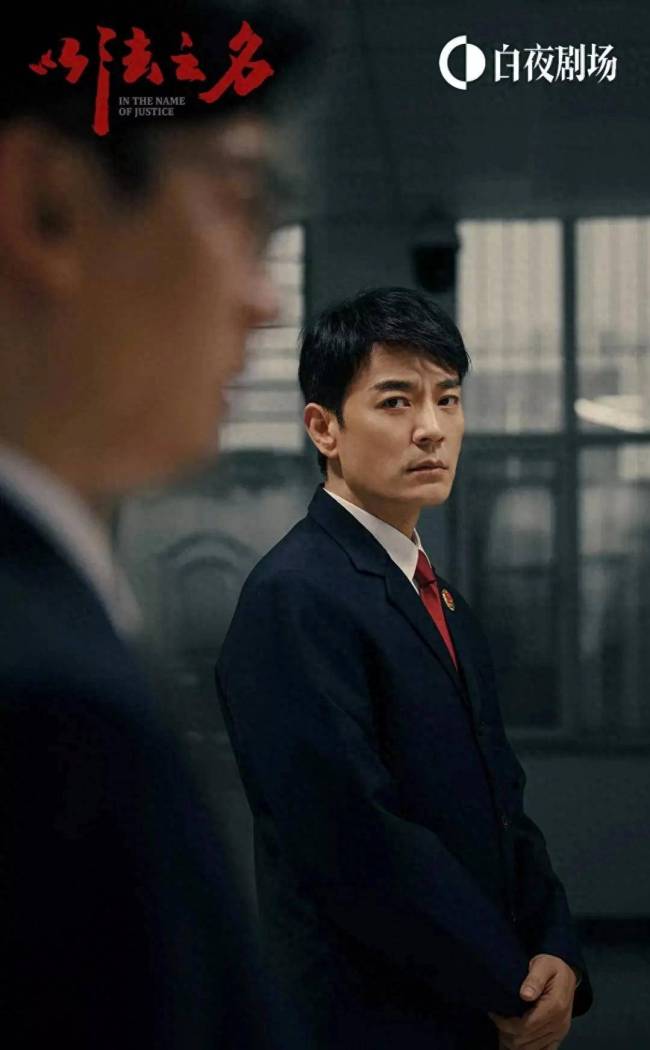 李人骏其实精得很 坚守正义的棋手