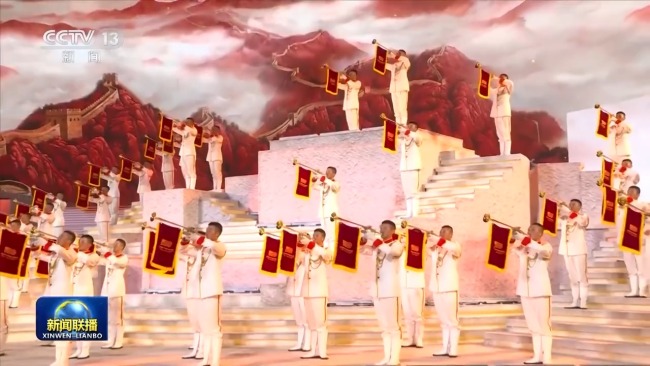 習(xí)近平總書記勉勵(lì)和問候游本昌引發(fā)文藝界熱烈反響