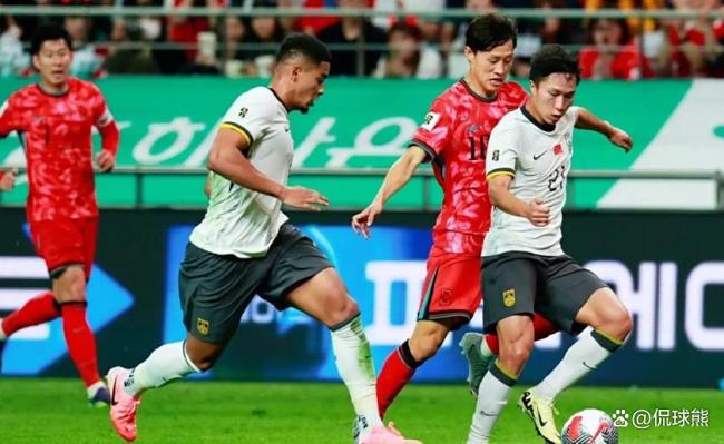 19:00东亚杯国足VS韩国：新周期首秀！已8年不胜 5连败0进球 复仇之战备受期待