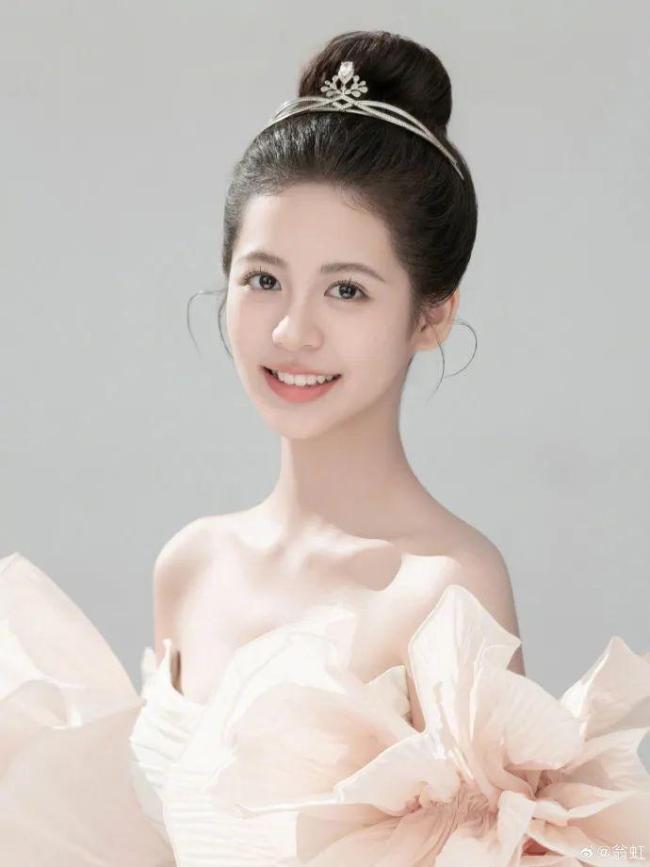 翁虹自曝已和老公分居多年 1年見1次如牛郎織女