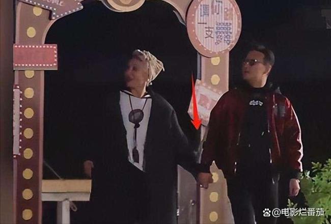 汪峰第二任女友自曝“歷任最傻” 情感風(fēng)波再起