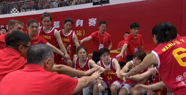 力克澳洲后女篮12人名单初现!李缘、罗欣棫位置稳固,最后悬念待解 生死战揭开终极悬念