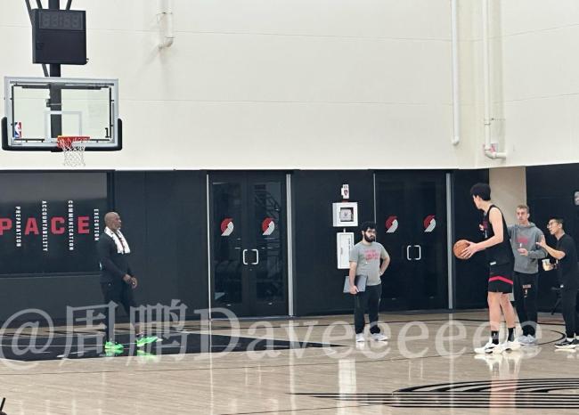 曝比卢普斯对杨瀚森单独指导