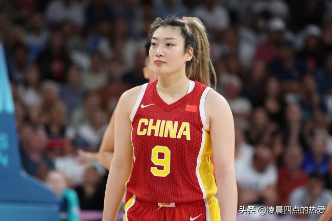 中國女籃16人陣容誰能出征亞洲杯 李夢李月汝缺席引發(fā)關(guān)注