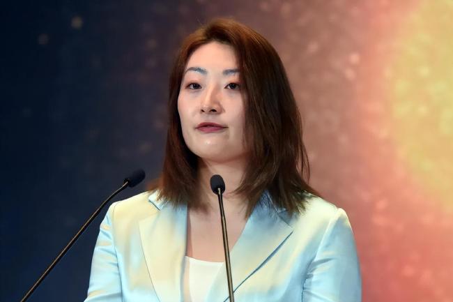 宗慶后3個私生子,，要和宗馥莉打遺產(chǎn)官司，涉嫌20億美元遺產(chǎn)糾紛,！ 信托基金成爭議焦點