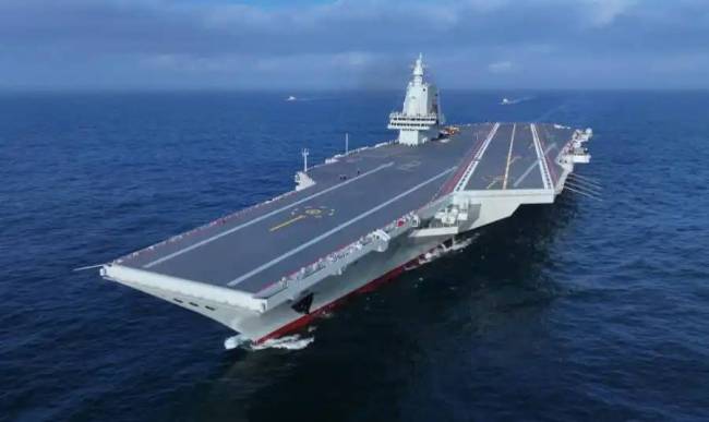 大V：種種跡象顯示福建艦好事將近 服役在即