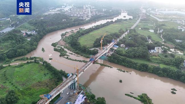 瑞梅鐵路全線跨度最大連續梁順利合龍