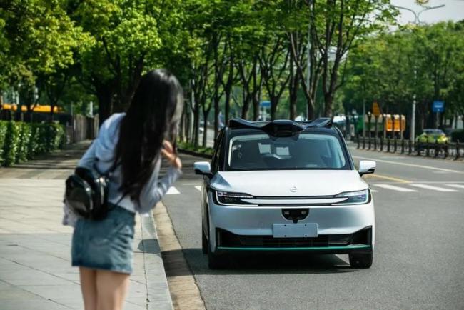 上Uber 打蘿卜 無(wú)人駕駛走向全球