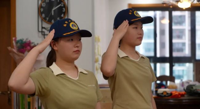 “復制粘貼”,！雙生姐妹花，考上同一軍校同一專業(yè)