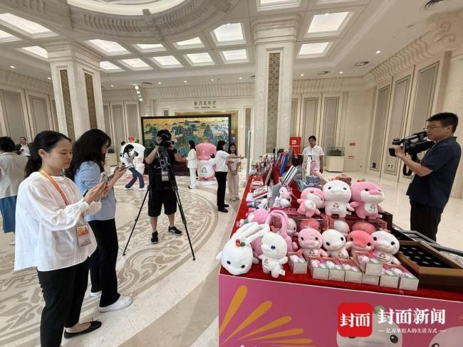 第十五届全运会 吉祥物亮相倒计时一周年