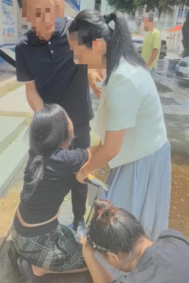 男子乘摩托艇遇难留下两幼童 家庭破碎悲剧引反思