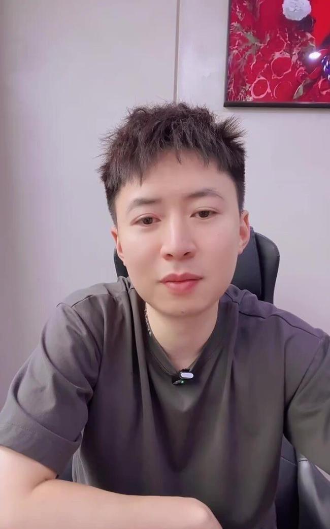方博调侃曾“指点樊振东打球”