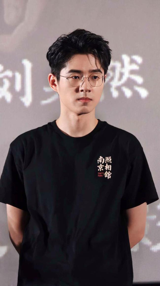 剑指37亿，《南京照相馆》票房口碑大爆发 历史与现实的光影共振