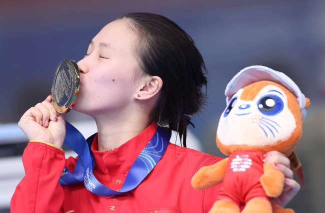 陈芋汐：“从零开始”的第四冠 泪水与荣耀交织