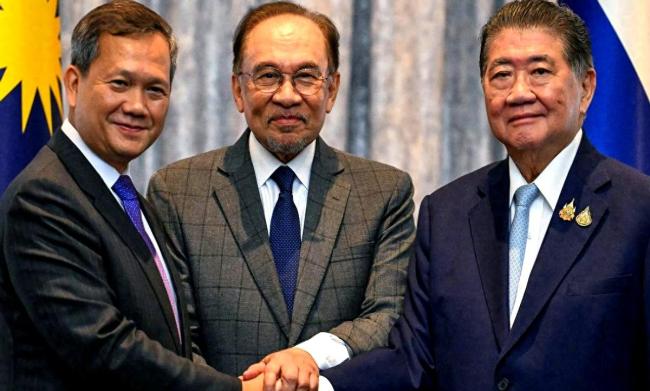 停火后,柬埔寨和泰国派人来中国 寻求和平解决方案