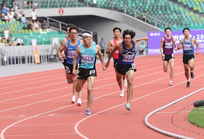 刘凯打破男子400米全国纪录 新锐闪耀赛场