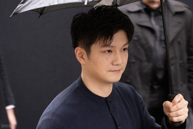 悶聲干大事！“小胖”樊振東升級(jí)成“樊老板” 