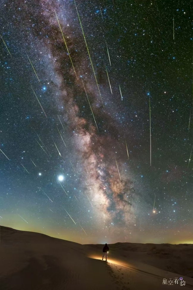 一起看英仙座流星雨 夏季星空剧场大戏