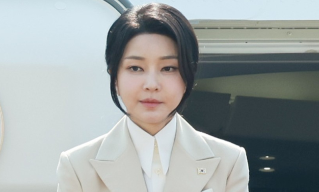 金建希受审时念了句中国古诗