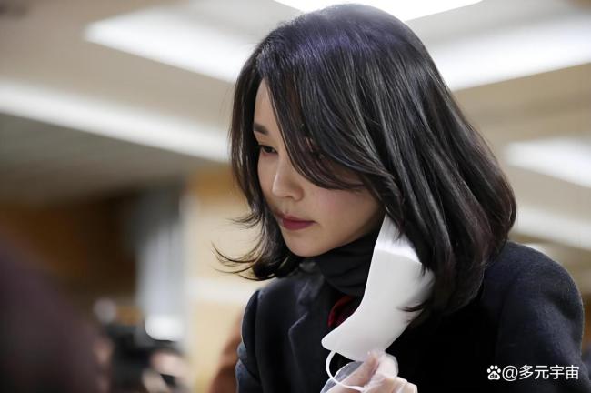 尹锡悦夫妇因为什么罪名双双遭逮捕 腐败丑闻震惊韩国