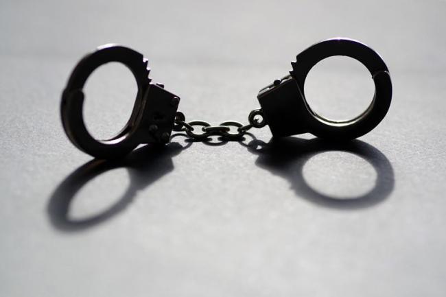 奶奶怀疑男子性侵孙女 砍伤对方获刑
