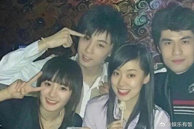 楊冪北電宿舍四人組 二十年情誼未改