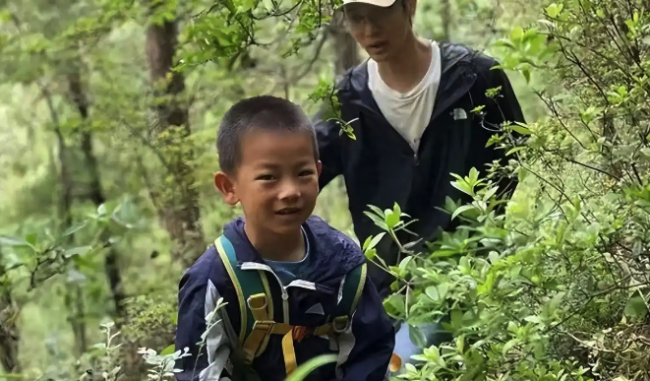 8岁男童苍山遇难涉事机构学费过万 走失2小时机构才报警