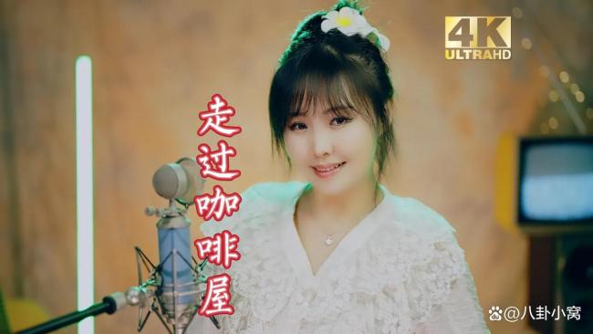 你最喜欢千百惠的哪首代表作 《走过咖啡屋》成永恒回忆