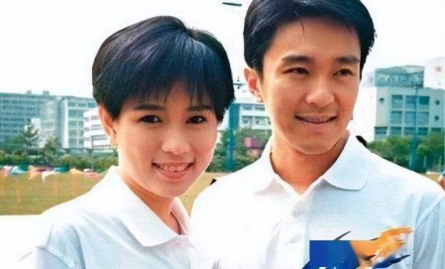 王晶谈<strong>周星驰</strong>仍未婚：与罗慧娟错过 有缘无分
